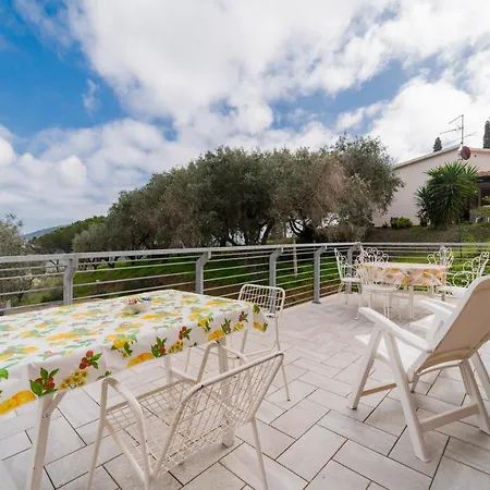 Prázdninový dům Casa Francesca A Rio - Goelba Casa Leonardi