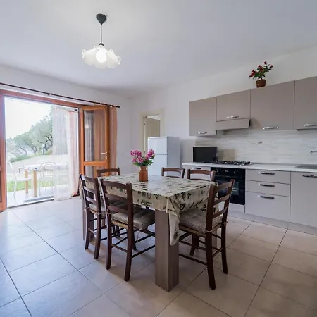 Casa Francesca A Rio - Goelba 度假居 Casa Leonardi