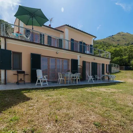 Casa Francesca A Rio - Goelba 度假居
