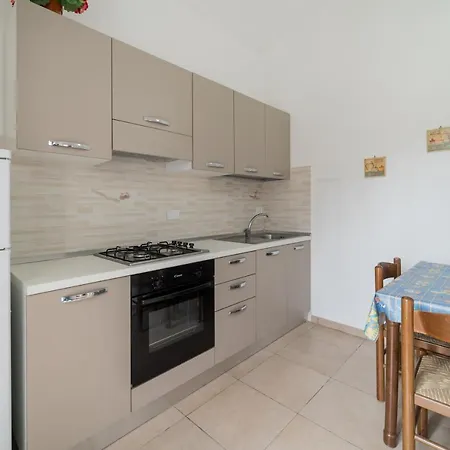 Casa Francesca A Rio - Goelba * Casa Leonardi